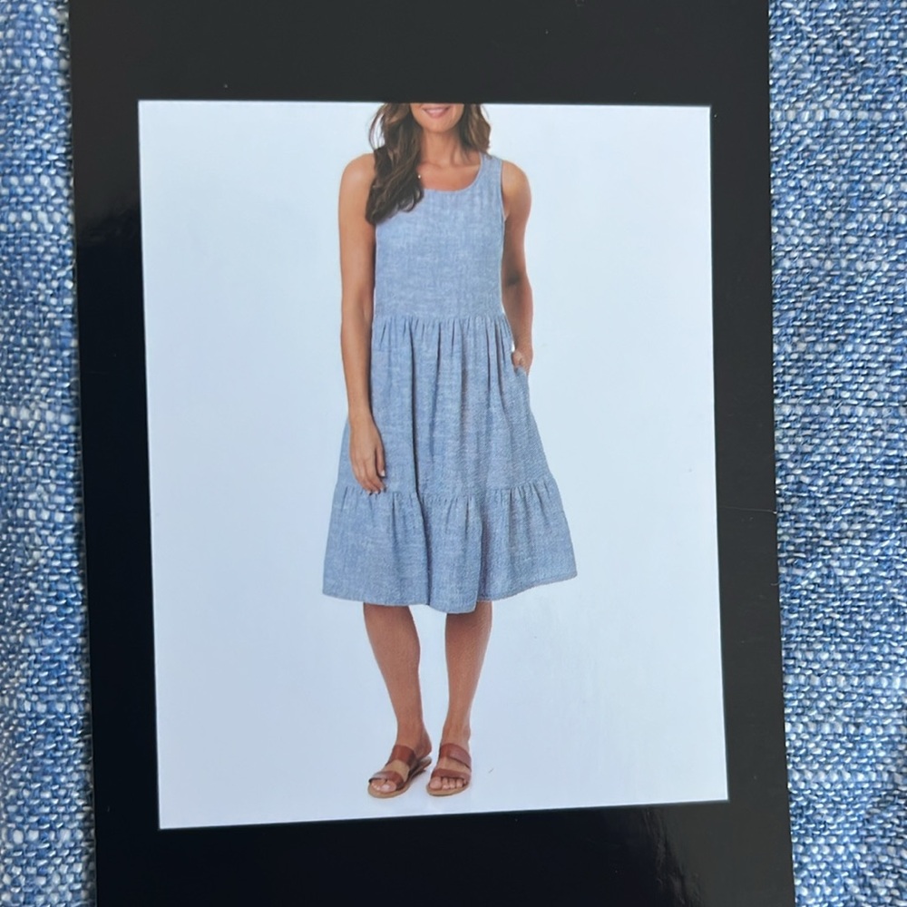 Briggs Ladies' Light Blue Tiered Linen Blend Sleeveless Dress - Picture 6 of 9